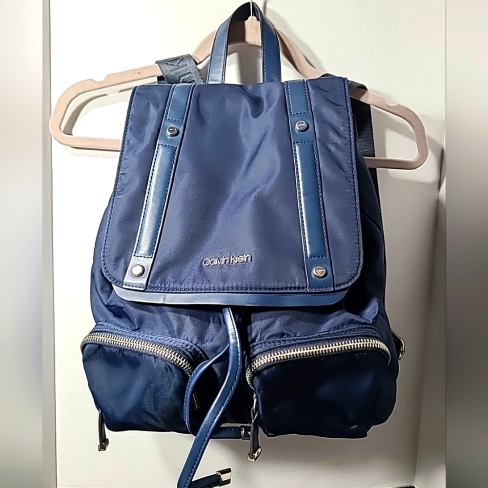 Calvin Klein Teodora Cargo Backpack Navy Blue/Silver